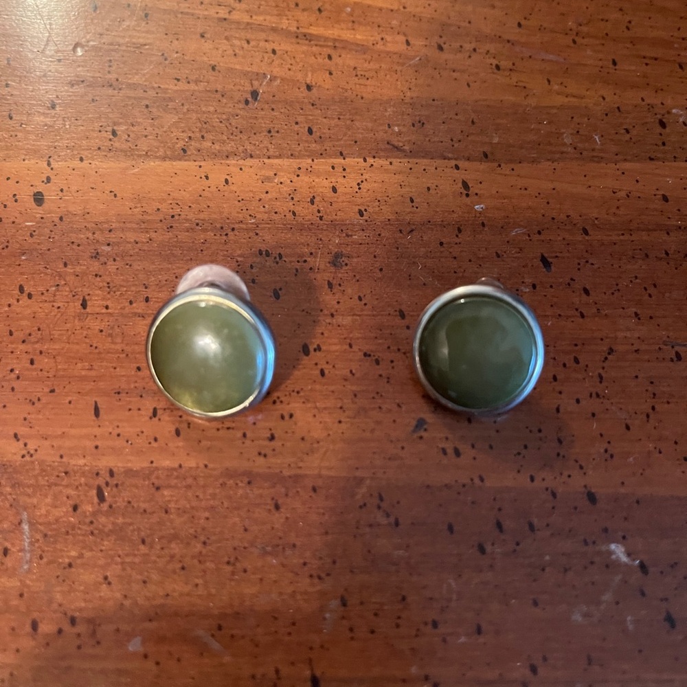 Elegant Green Stud Earrings